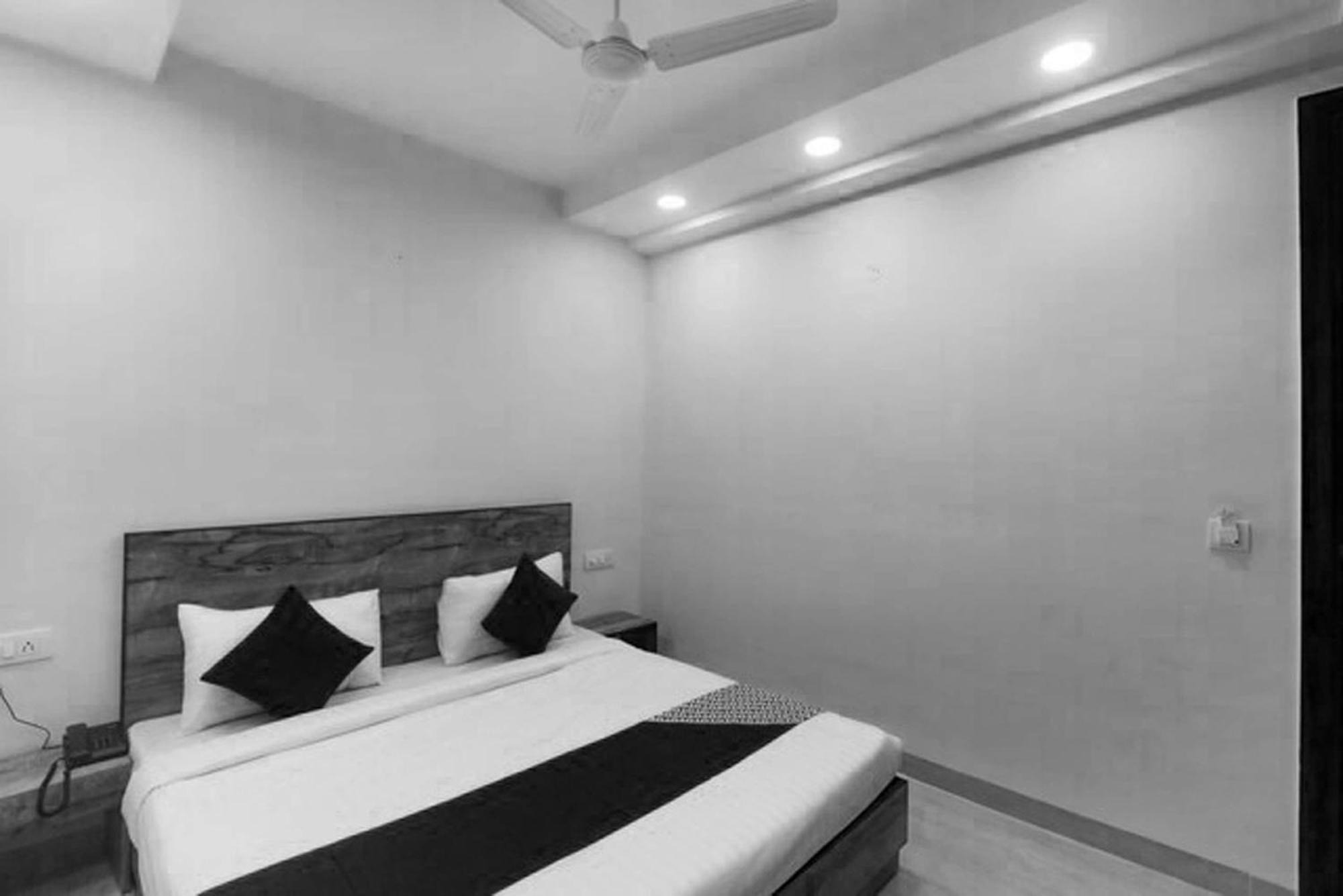 גורגאון Super Hotel O Comfort Residency Near Artemis Hospital מראה חיצוני תמונה